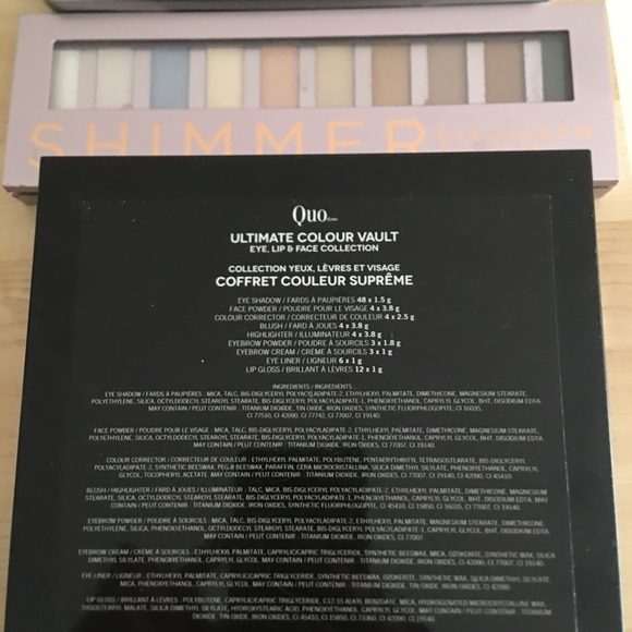 All four makeup plates for only 100 dollars - Picture 3 of 3